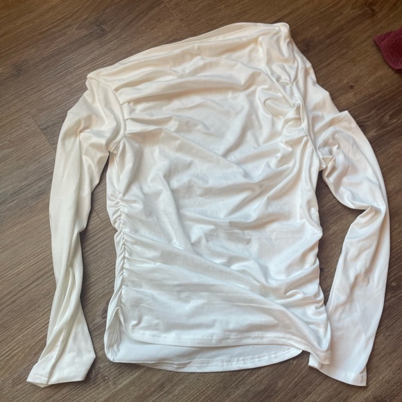 Off-Shoulder Long Sleeve Top in Ivory - Picture 2 of 2